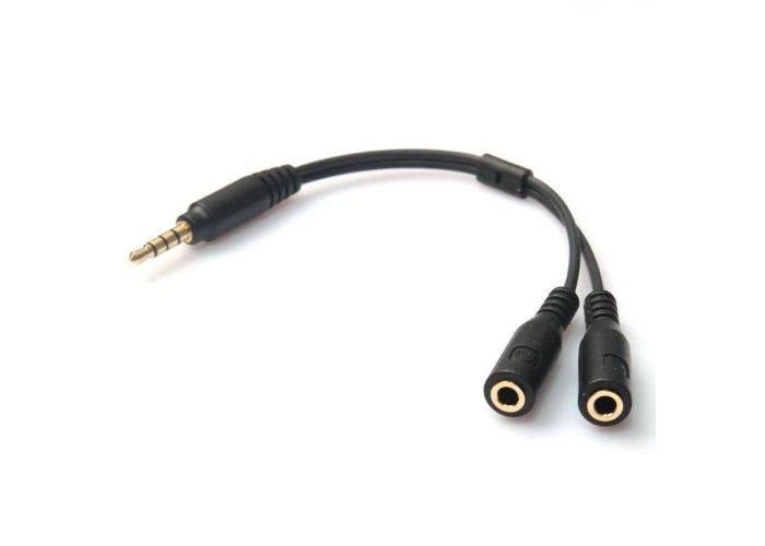 3.5mm Audio til 3.5mm audio (hun) + 3.5mm mikrofon adapter