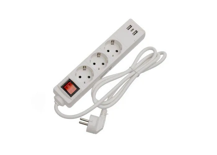 Fiesta forlængerledning med 3 Stik og 2×USB-A, 1×USB-C - Med afbryder - 1,5 meter