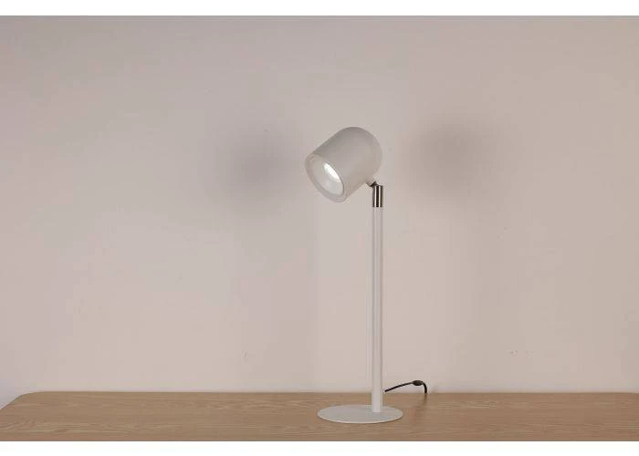 Klassisk & Minimalistisk Skrivebordslampe - Med Base - Hvid